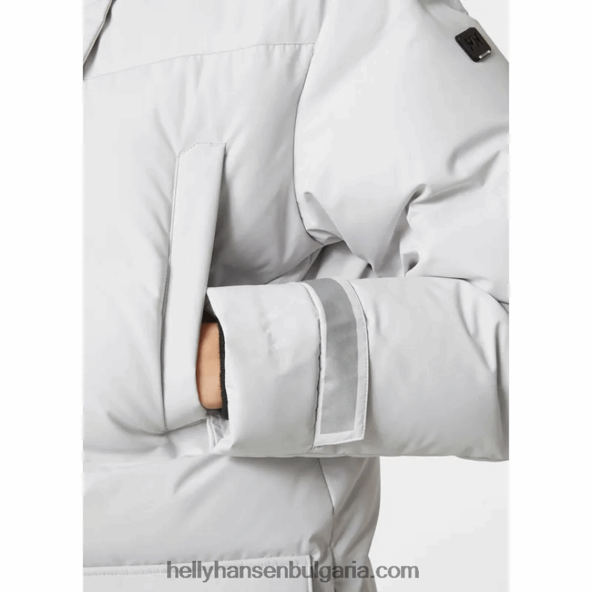 Жени дамска пухена парка тип буве 80V22D1596 черен Helly-Hansen